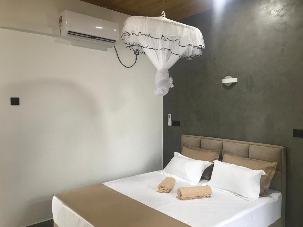 Flip Flop Inn Мірісса Екстер'єр фото
